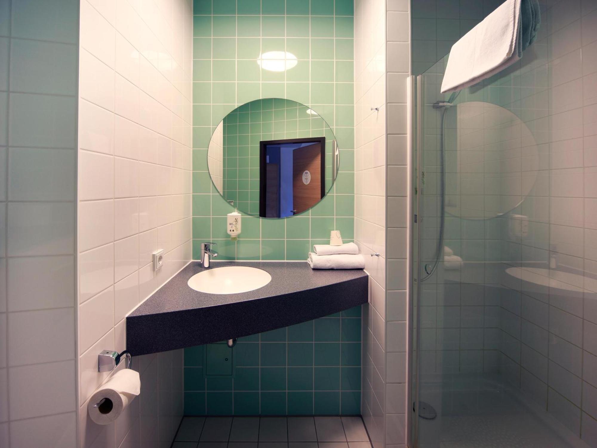 B&B Hotel Jena Esterno foto