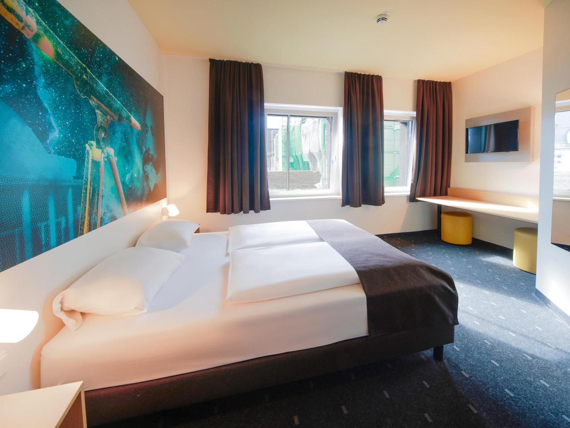 B&B Hotel Jena Esterno foto